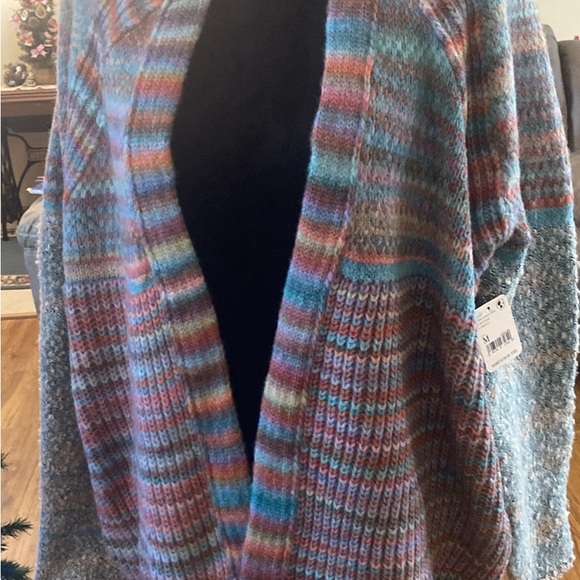 Free People
Women's Blue Sedona Stripe
Cardigan
NWT Size Medium - Picture 2 of 5